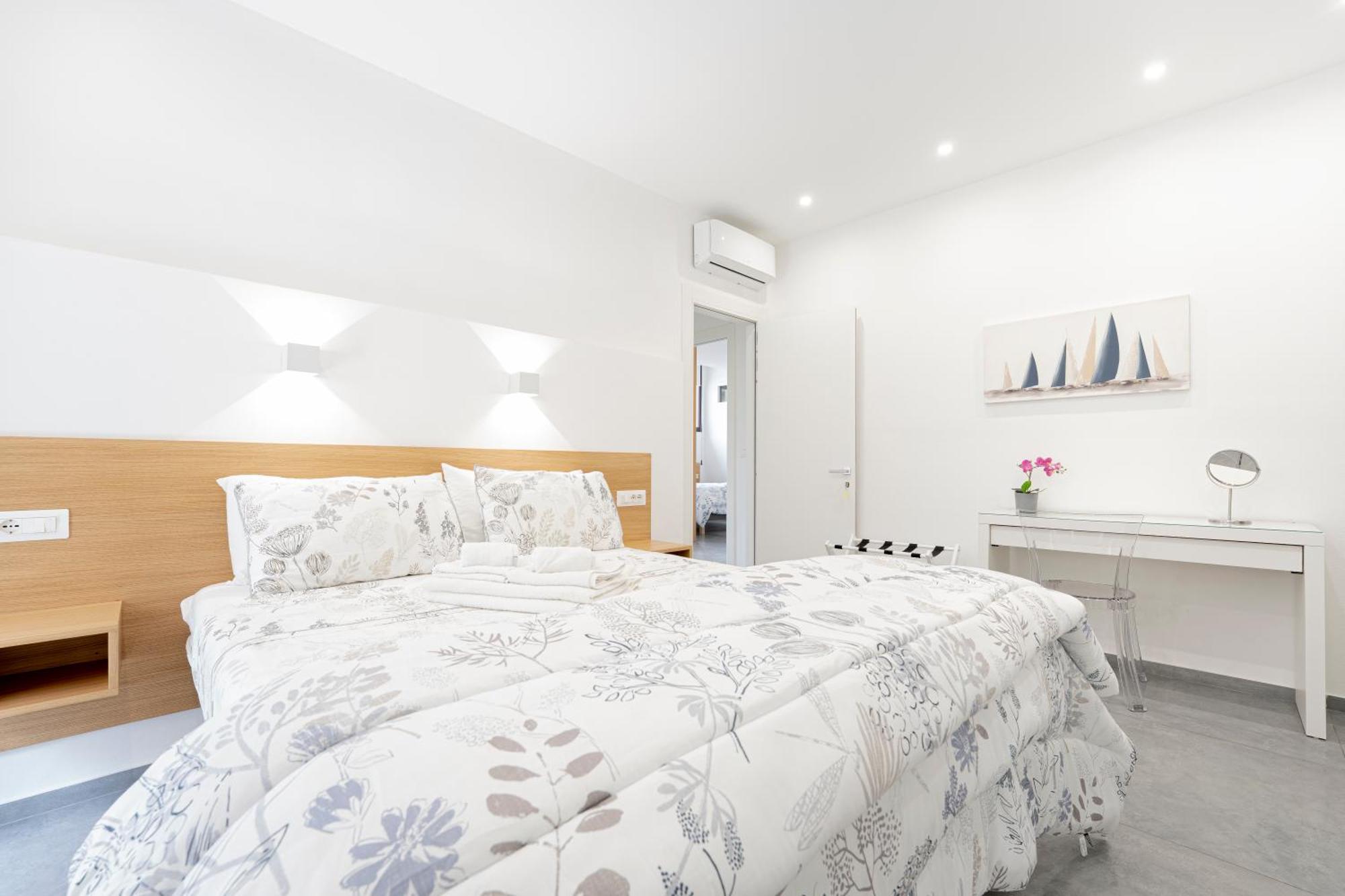סירקוזה Eos - Elegants Apartments & Suites מראה חיצוני תמונה